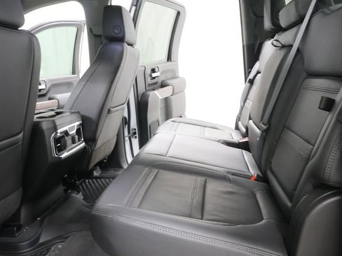 Used 2021 GMC Sierra 2500 Denali w/ Denali Ultimate Package image 27