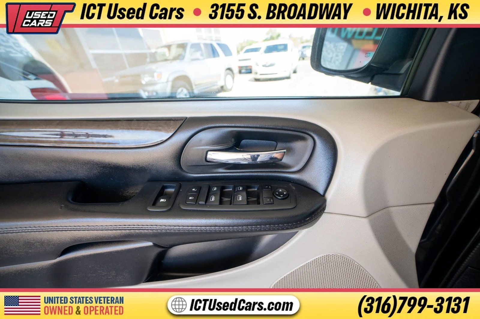Used 2019 Dodge Grand Caravan SE w/ UConnect Hands-Free Group FWD image 18