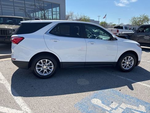 Used 2021 Chevrolet Equinox LT image 30