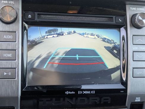 Used 2018 Toyota Tundra SR5 image 17