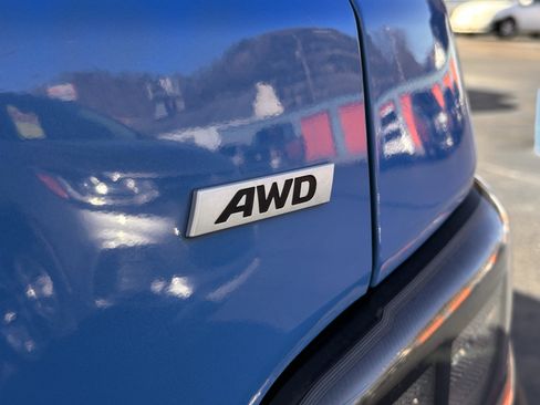 Used 2022 Hyundai Kona SE image 22