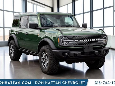 Used 2025 Ford Bronco Badlands AWD/4WD image 26