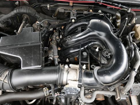 Used 2020 Toyota Tacoma TRD Sport AWD/4WD image 25