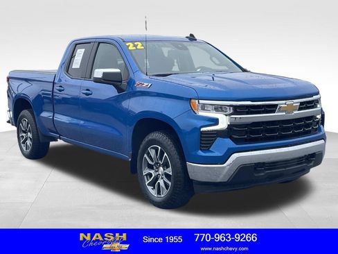 Used 2022 Chevrolet Silverado 1500 LT image 1