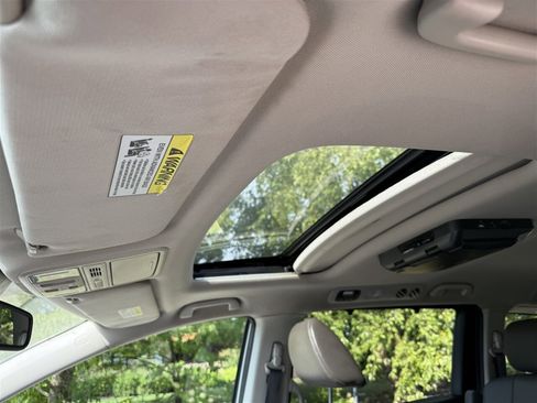 Used 2017 Honda Odyssey EX-L image 21