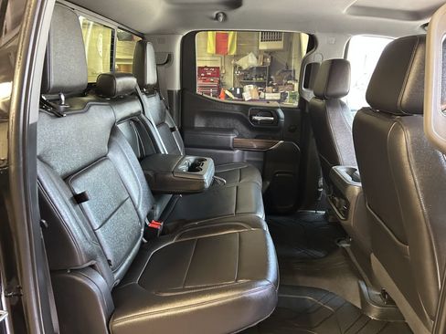 Used 2020 Chevrolet Silverado 1500 RST w/ Texas Edition AWD/4WD image 15
