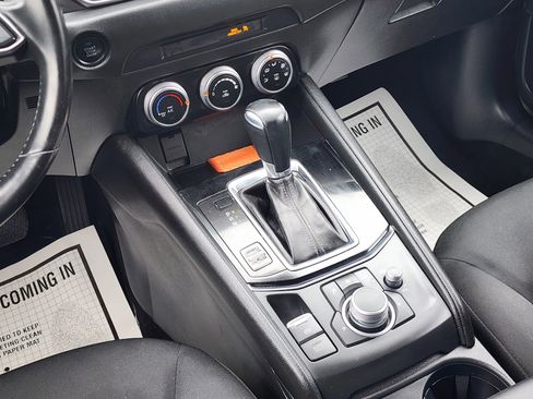 Used 2019 MAZDA CX-5 Sport image 16