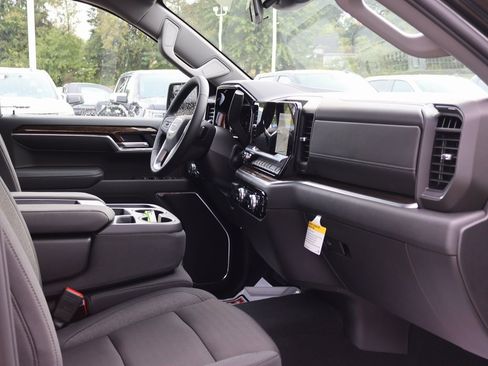 New 2026 GMC Sierra 1500 Elevation image 40