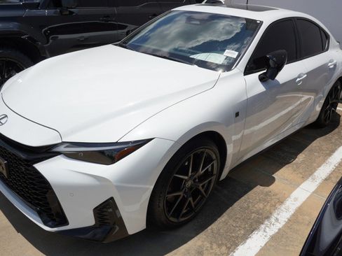 Used 2026 Lexus IS 350 F Sport RWD image 4