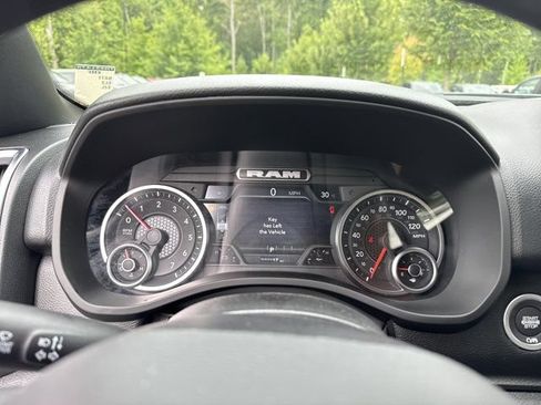 New 2026 RAM 1500 Express AWD/4WD image 26
