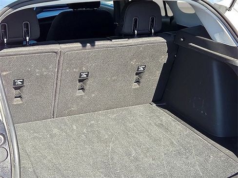 Certified 2025 Chevrolet Trax LS image 11