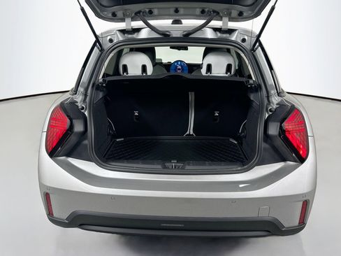 Certified 2025 MINI Cooper 2-Door Hardtop image 30