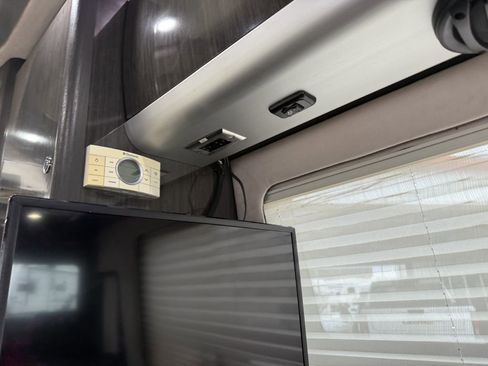 Used 2013 Mercedes-Benz Sprinter 3500 image 73