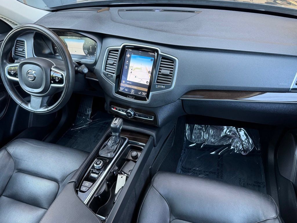 Used 2019 Volvo XC90 T6 Momentum w/ Advanced Package AWD/4WD image 23