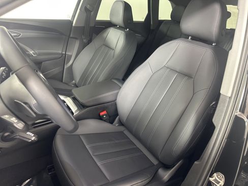 Used 2025 Audi Q5 Premium Plus w/ Premium Plus image 9