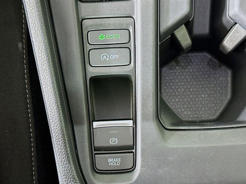 Used 2025 Honda Accord SE image 24