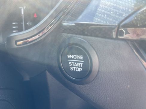 Used 2024 Ford Escape ST-Line Select AWD/4WD image 23