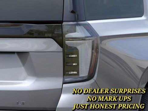 New 2026 Chevrolet Suburban LT w/ Comfort Package RWD image 11