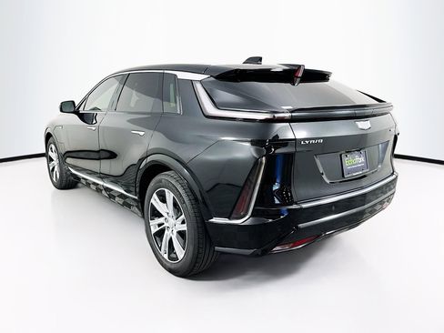 Used 2024 Cadillac Lyriq Tech AWD/4WD image 5