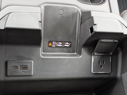 New 2026 GMC Sierra 1500 AT4 w/ AT4 Premium Package AWD/4WD image 29
