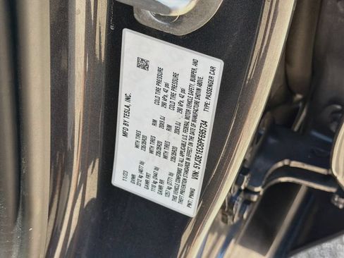 Used 2023 Tesla Model 3 Performance AWD/4WD image 39