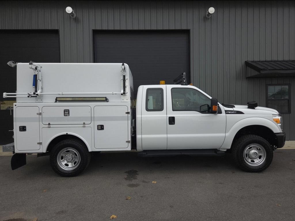 Used 2016 Ford F350 XL AWD/4WD image 5