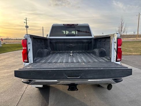 Used 2024 Chevrolet Silverado 3500 LTZ w/ LTZ Premium Package image 27