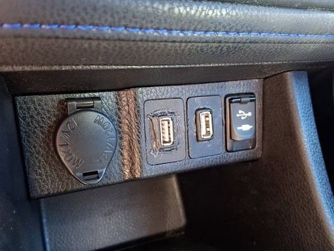 Used 2019 Toyota Corolla SE FWD image 22
