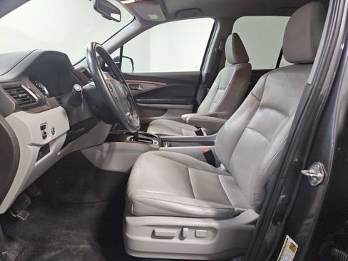 Certified 2018 Honda Ridgeline RTL-T image 9