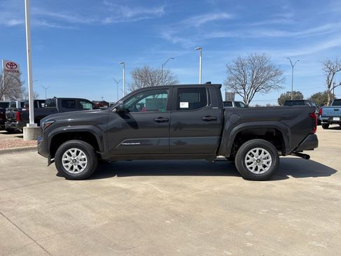 New 2026 Toyota Tacoma SR5 image 2