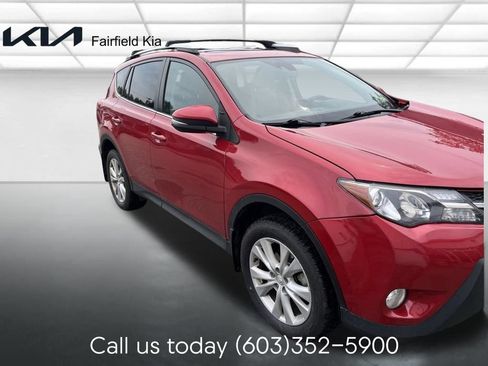 Used 2015 Toyota RAV4 Limited w/ Technology Package AWD/4WD image 5