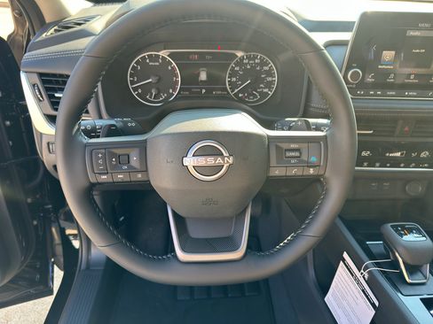 New 2026 Nissan Rogue SV image 23