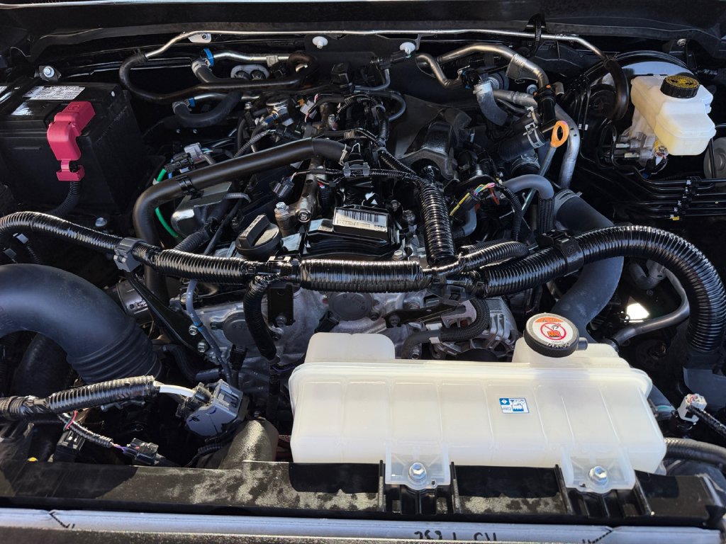 Used 2025 Toyota Tacoma SR w/ SR Upgrade Package RWD image 29