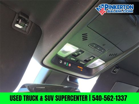 Used 2019 Cadillac XT4 Premium Luxury image 28