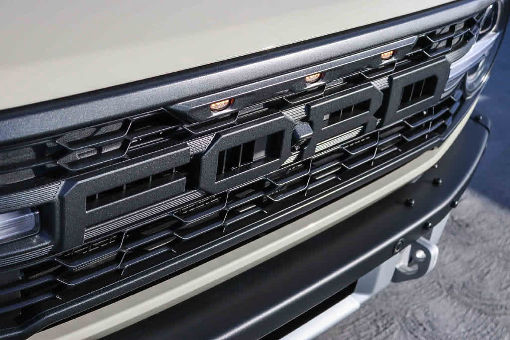 New 2026 Ford Bronco Raptor w/ Interior Carbon Fiber Pack AWD/4WD image 8