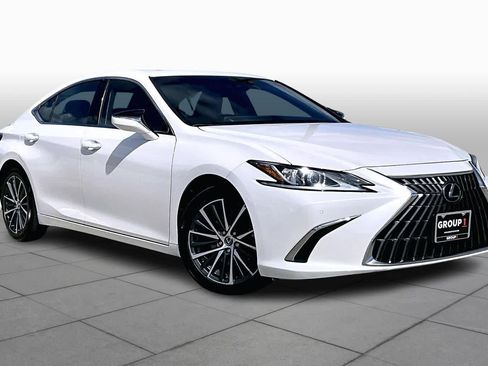 Used 2024 Lexus ES 300h w/ Premium Package image 3