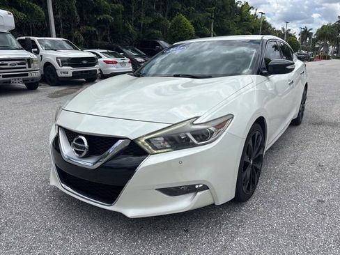 Used 2017 Nissan Maxima SR FWD image 5