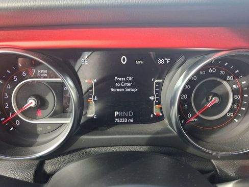 Used 2021 Jeep Wrangler Unlimited Rubicon AWD/4WD image 17