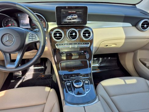 Used 2017 Mercedes-Benz GLC 300 image 13
