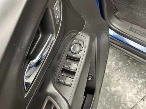 Certified 2020 Chevrolet Equinox LT AWD/4WD image 9
