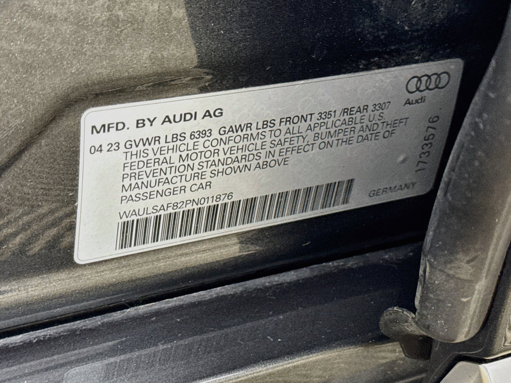 Used 2023 Audi S8 w/ S8 Comfort Plus Package AWD/4WD image 34
