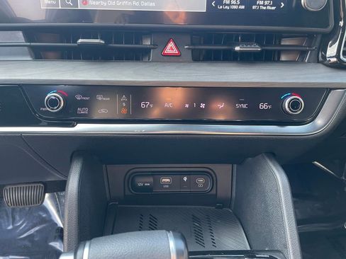 Used 2023 Kia Sportage X-Line w/ X-Line Premium Package image 19