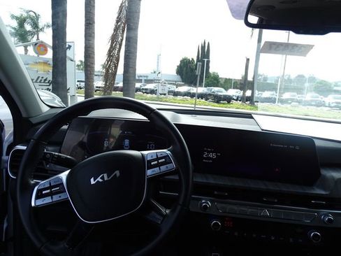 Used 2023 Kia Telluride EX FWD image 12