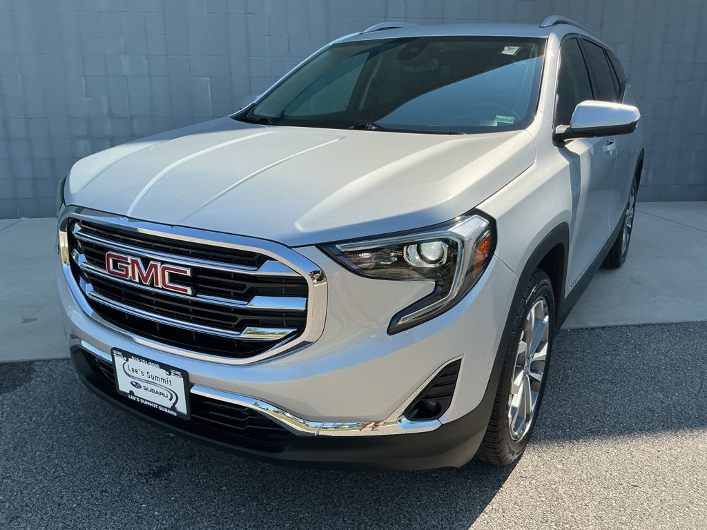 Used 2020 GMC Terrain SLT w/ Preferred Package FWD image 3