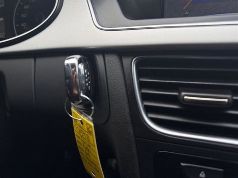 Used 2016 Audi A4 2.0T Premium image 24