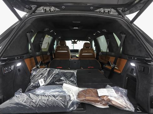 New 2027 BMW X7 xDrive40i w/ M Sport Package AWD/4WD image 30