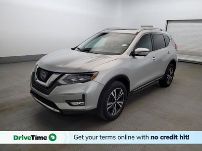 Used 2017 Nissan Rogue SL w/ SL Premium Package