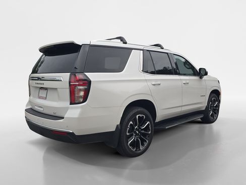 Used 2023 Chevrolet Tahoe LT w/ Luxury Package AWD/4WD image 6