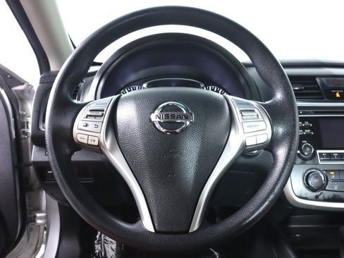 Used 2018 Nissan Altima 2.5 S w/ S Convenience Package FWD image 12