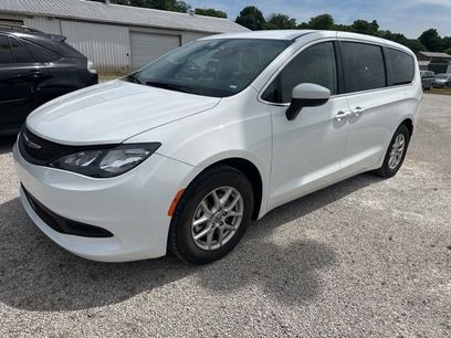 Used 2022 Chrysler Voyager LX